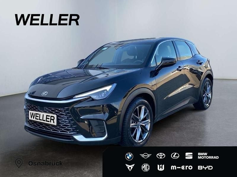 Gebraucht Lexus LBX 136 PS (100 kW) 2024 Schwarz SUV