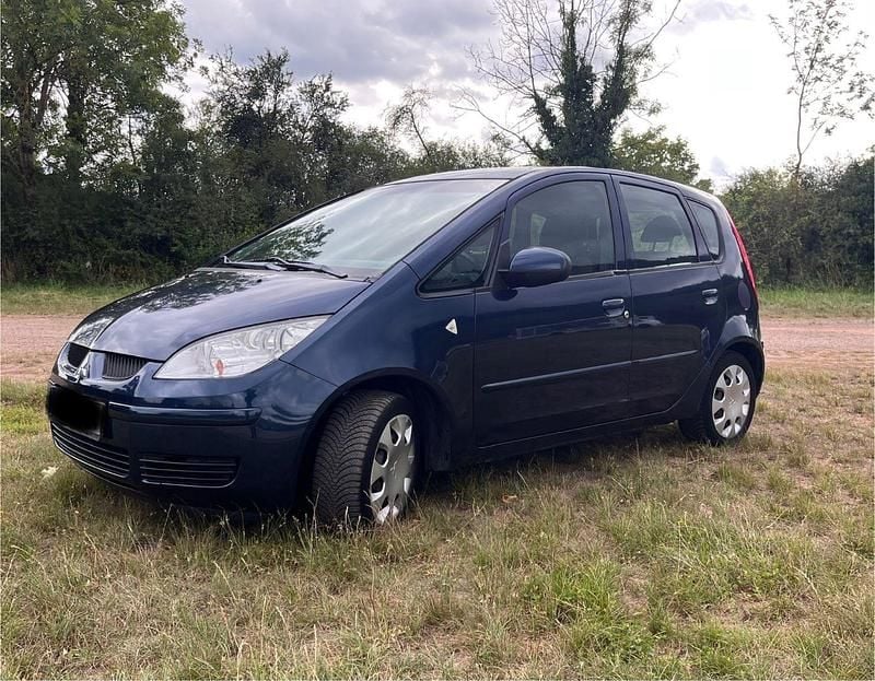 Blau Gebraucht 2004 Mitsubishi Colt Instyle Kleinwagen | 1.250 € (Fairer Preis) - Bild 1/4