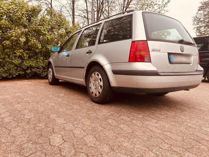 Silber Gebraucht 2001 VW Golf IV Kombi | 700 € (Fairer Preis) - Bild 1/4