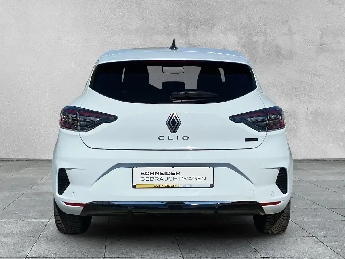 Gebraucht Renault Clio V Techno 143 PS (105 kW) 2025 Weiß Kleinwagen