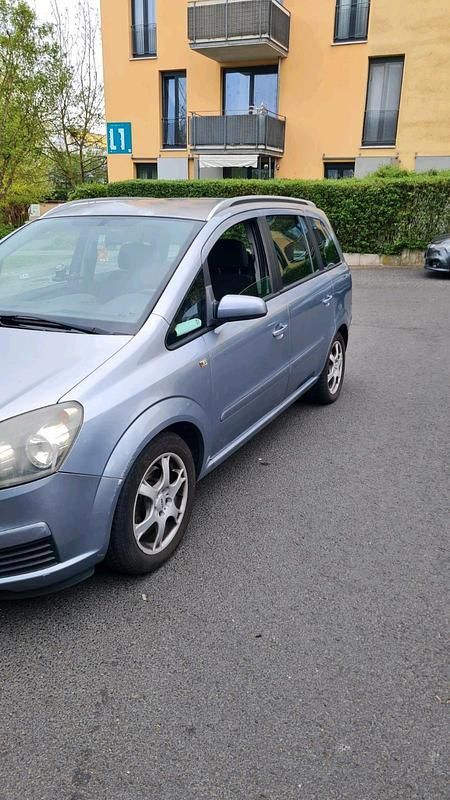 Gebraucht Opel Zafira 120 PS (88 kW) 2006 Van / Kleinbus