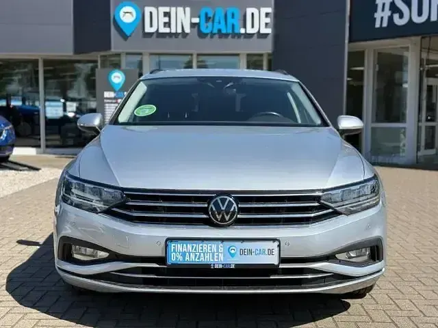 Gebraucht VW Passat R 150 PS (110 kW) 2021 Silber Kombi