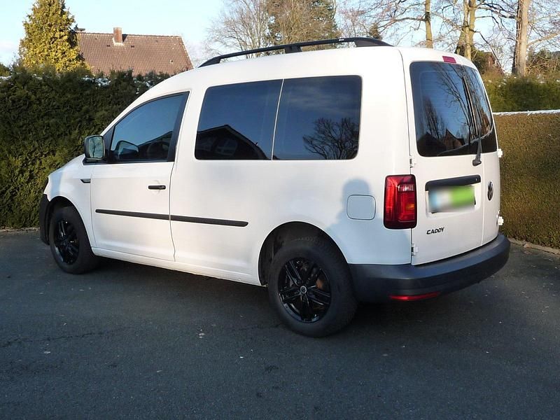 Gebraucht VW Caddy 85 PS (62 kW) 2016 Weiß Van / Kleinbus