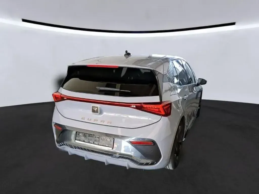 Second-hand Cupra Born e-Boost 169 kW (231 CP) 2023 Gri Hatchback