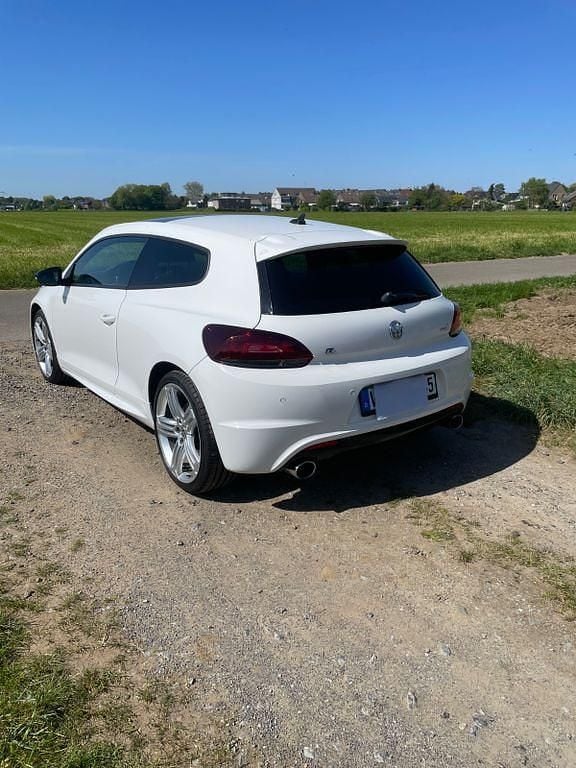 Second-hand VW Scirocco R 265 CP (194 kW) 2010 Alb Coupe