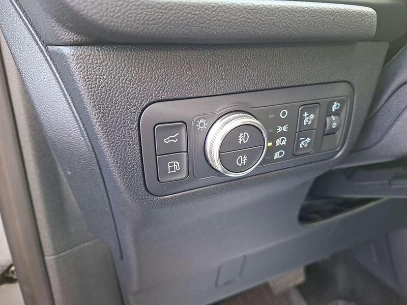 Gebraucht Ford Kuga Titanium X 152 PS (111 kW) 2021 Solar silver metallic SUV