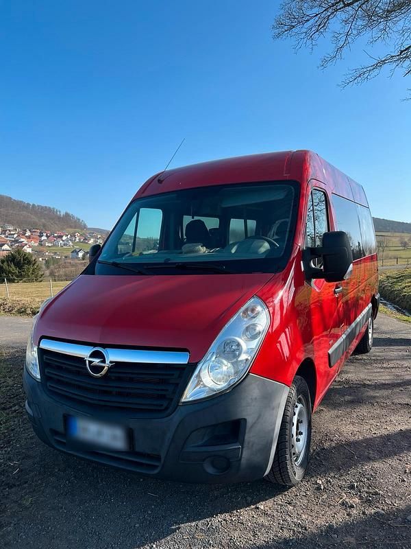Gebraucht Opel Movano 125 PS (91 kW) 2011 Rot Van / Kleinbus