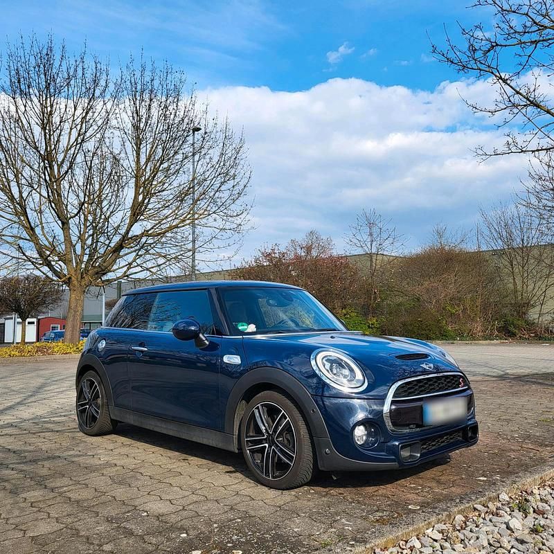 Gebraucht Mini Cooper S Chili 192 PS (141 kW) 2018 Blau Kleinwagen