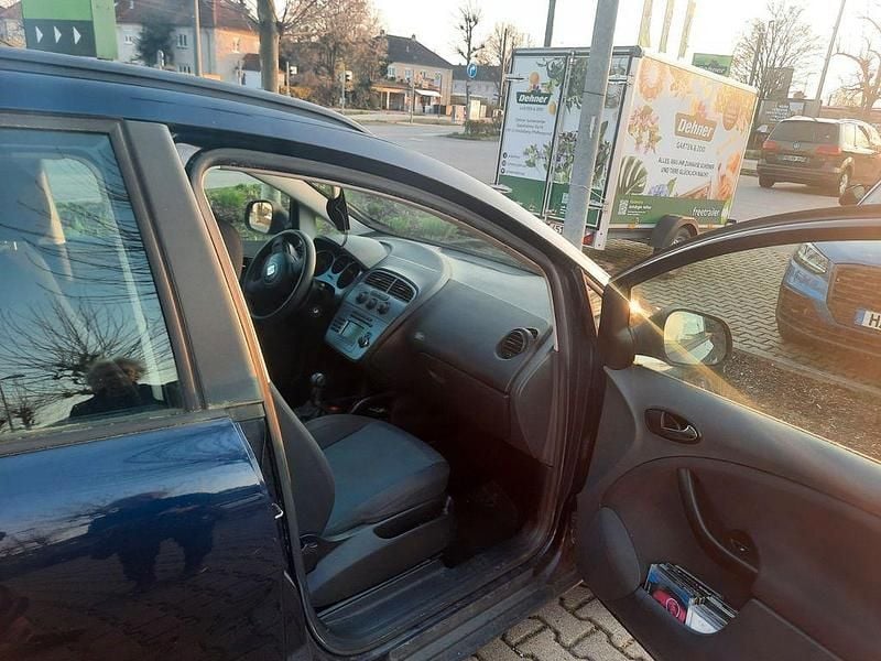 Gebraucht Seat Altea XL Reference 102 PS (75 kW) 2007 Blau Van / Kleinbus