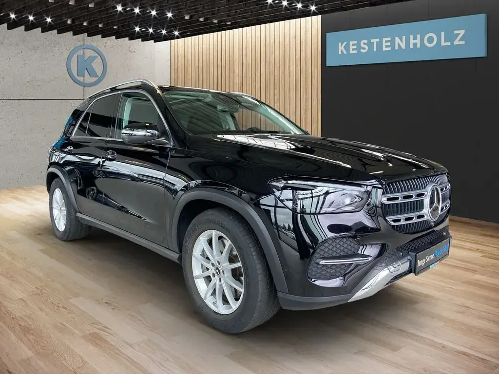Gebraucht Mercedes GLE350 197 PS (144 kW) 2023 Schwarz SUV