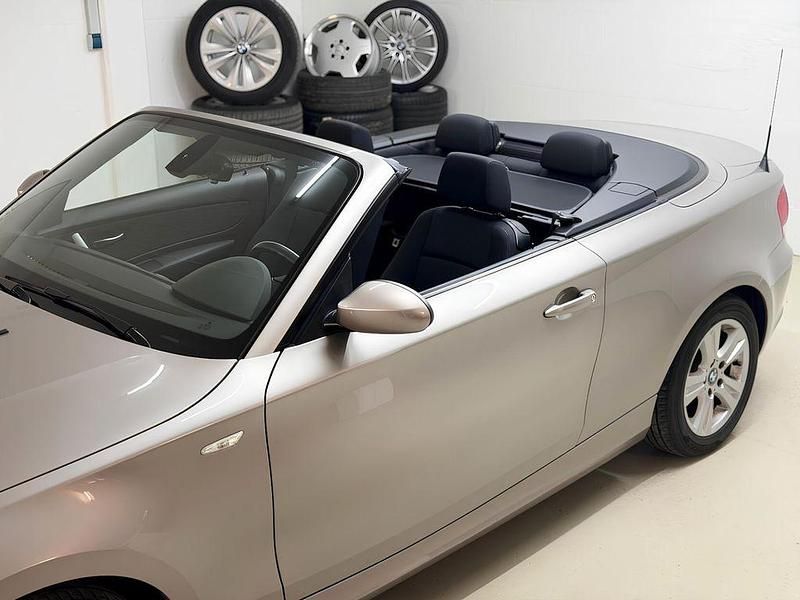 Gebraucht BMW 118 Cabriolet Efficient Dynamics 143 PS (105 kW) 2008 Silber Cabrio