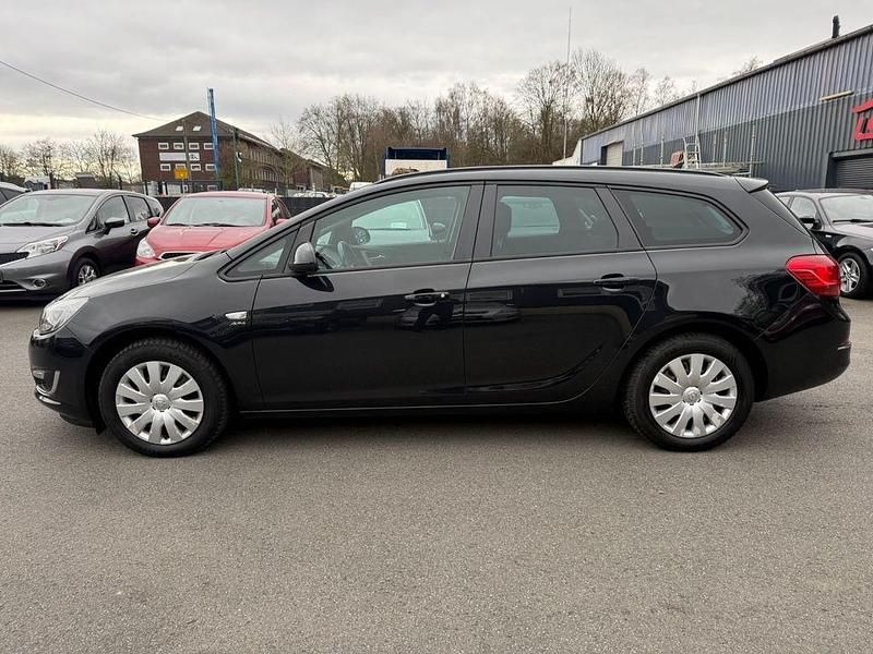 Gebraucht Opel Astra Active 140 PS (102 kW) 2013 Schwarz Kombi