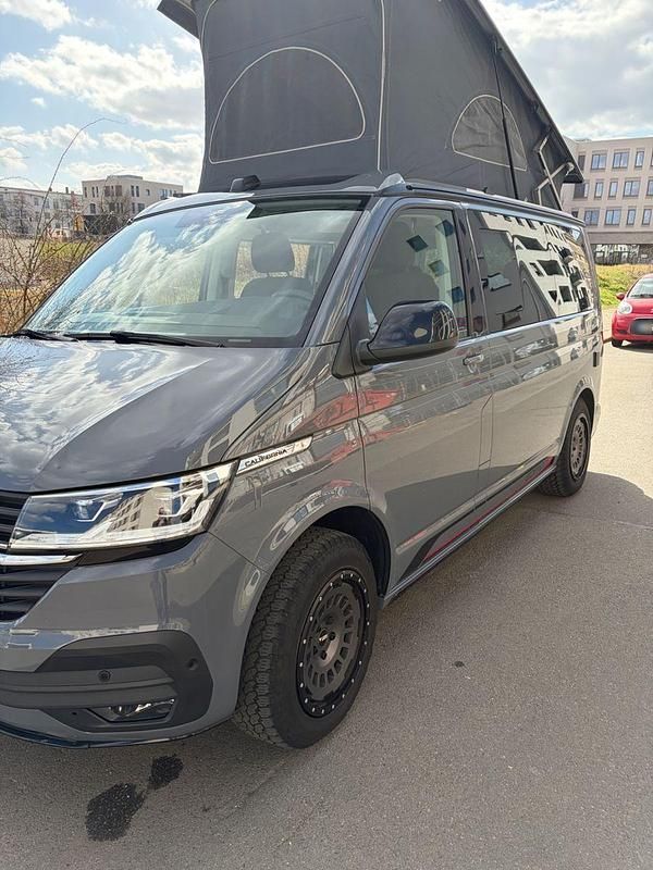 Gebraucht VW California Edition 150 PS (110 kW) 2022 Grau Van