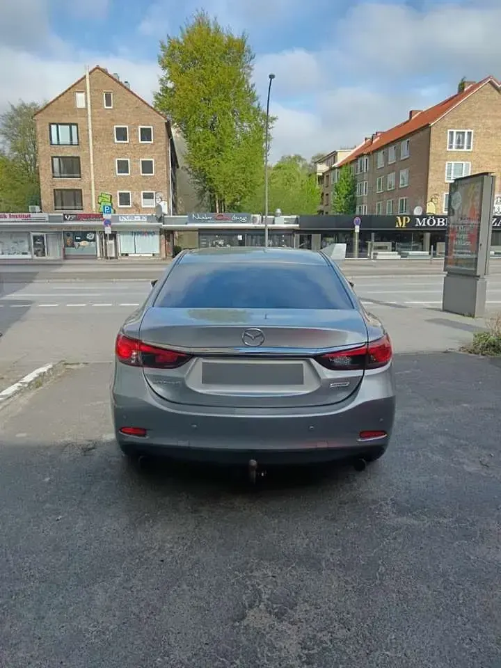 Używany Mazda 6 175 KM (128 kW) 2014 Szary Sedan/Limuzyna