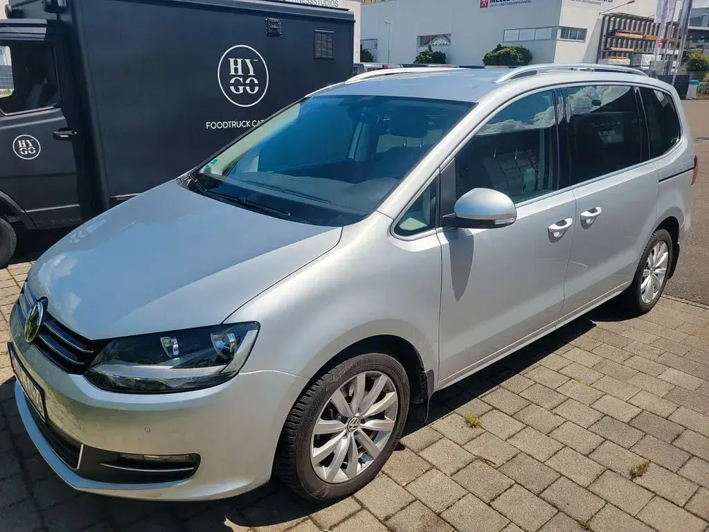 Gebraucht VW Sharan 184 PS (135 kW) 2016 Grau Van / Kleinbus