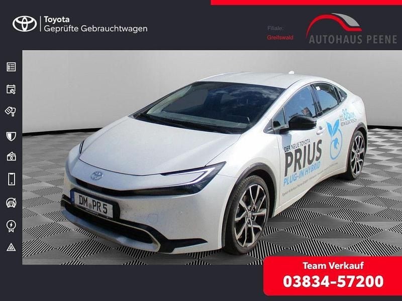 Weiß Gebraucht 2023 Toyota Prius Executive Limousine | 35.900 € (Guter Preis) - Bild 1/4
