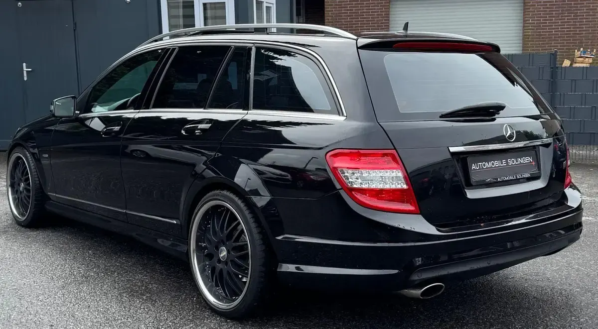 Gebraucht Mercedes C250 AMG 204 PS (150 kW) 2009 Schwarz Kombi