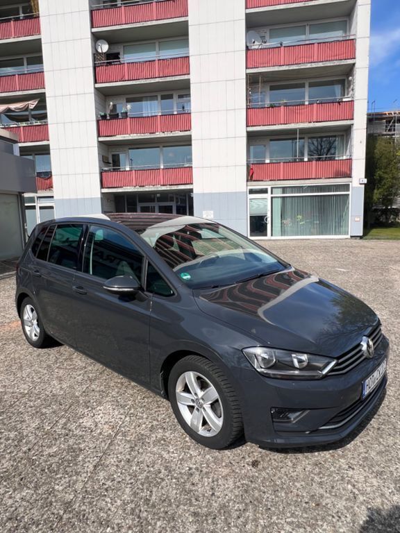 Grau Gebraucht 2015 VW Golf Sportsvan Allstar Van / Kleinbus | 7.850 € (Superpreis) - Bild 1/4