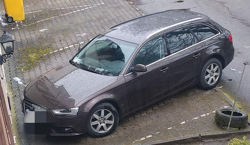 Gebraucht Audi A4 Ambiente 170 PS (125 kW) 2012 Braun Kombi