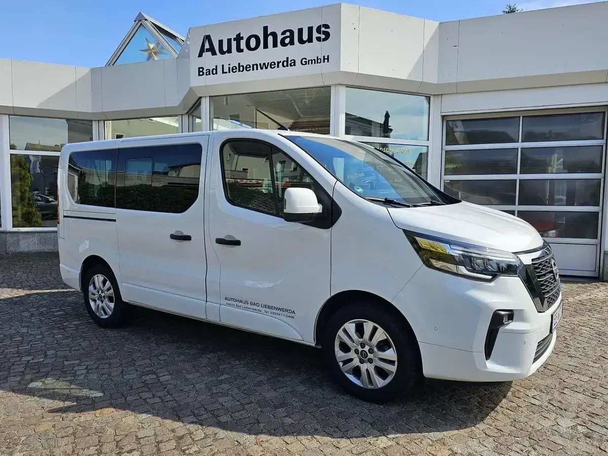 Gebraucht Nissan Primastar Tekna 170 PS (125 kW) 2024 Weiß Van / Kleinbus