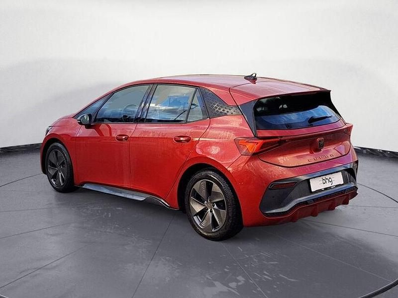 Gebraucht Cupra Born 150 kW (204 PS) 2023 Rayleigh red metallic Kleinwagen