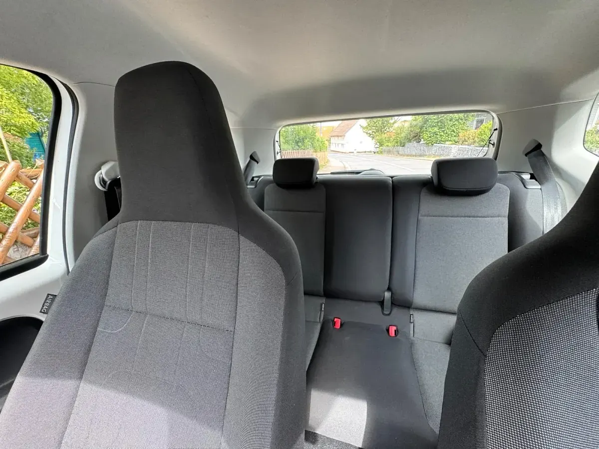Gebraucht VW up! 60 PS (44 kW) 2016 Weiß Kleinwagen