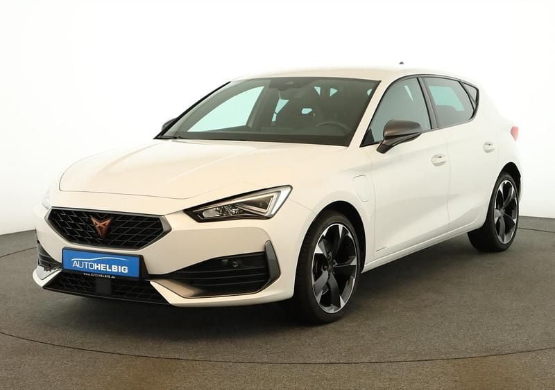 White candy metallic Gebraucht 2022 Cupra Leon SUV | 21.880 € (Superpreis) - Bild 1/4