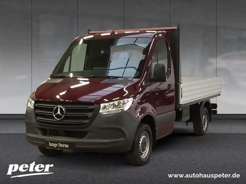 Rot velvetrot Gebraucht 2022 Mercedes Sprinter Van | 41.591 € - Bild 1/3