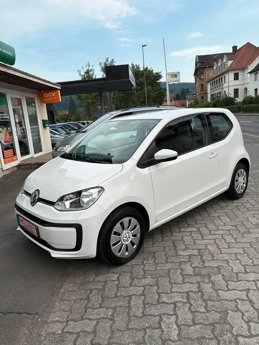 Gebraucht VW up! 60 PS (44 kW) 2019 Weiß Kleinwagen