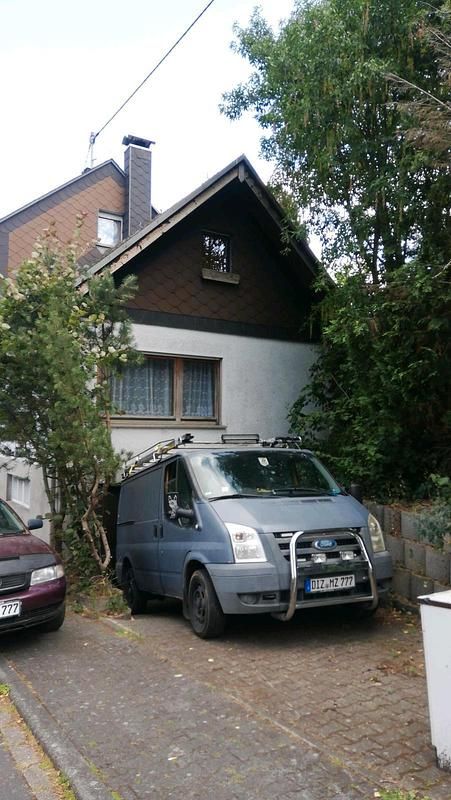 Grau Gebraucht 2010 Ford Transit Van / Kleinbus | 2.800 € (Superpreis) - Bild 1/4