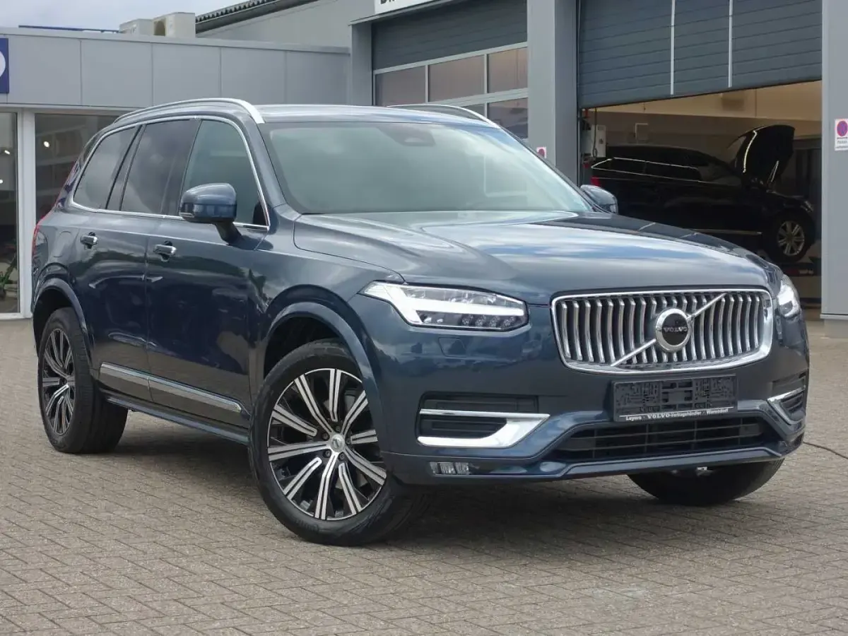 Gebraucht Volvo XC90 173 PS (127 kW) 2022 SUV