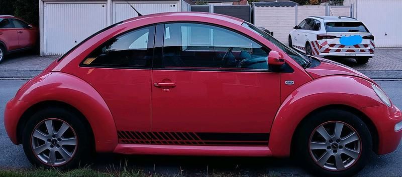 Rot Gebraucht 2000 VW Beetle Kleinwagen | 1.550 € (Fairer Preis) - Bild 1/4