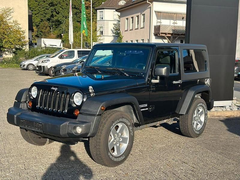 Gebraucht Jeep Wrangler Unlimited Sport 200 PS (147 kW) 2012 Schwarz SUV
