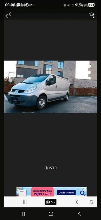 Gebraucht Renault Trafic 95 PS (69 kW) 2010 Silber Van / Kleinbus