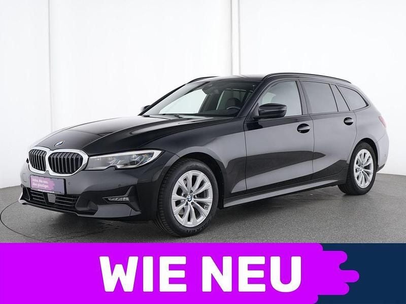 Black sapphire Gebraucht 2022 BMW 318 Sport Line Limousine | 29.848 € (Fairer Preis) - Bild 1/4