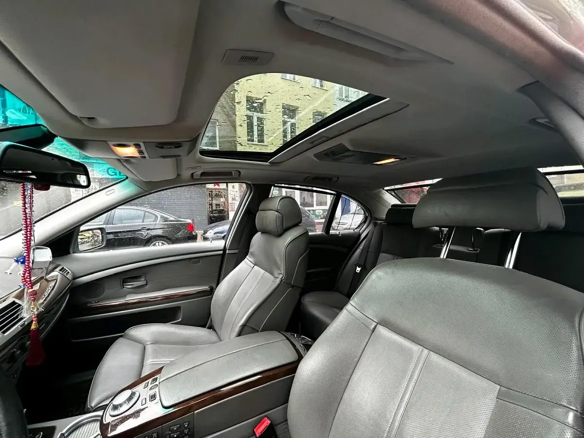 Gebraucht BMW 740 258 PS (189 kW) 2005 Limousine