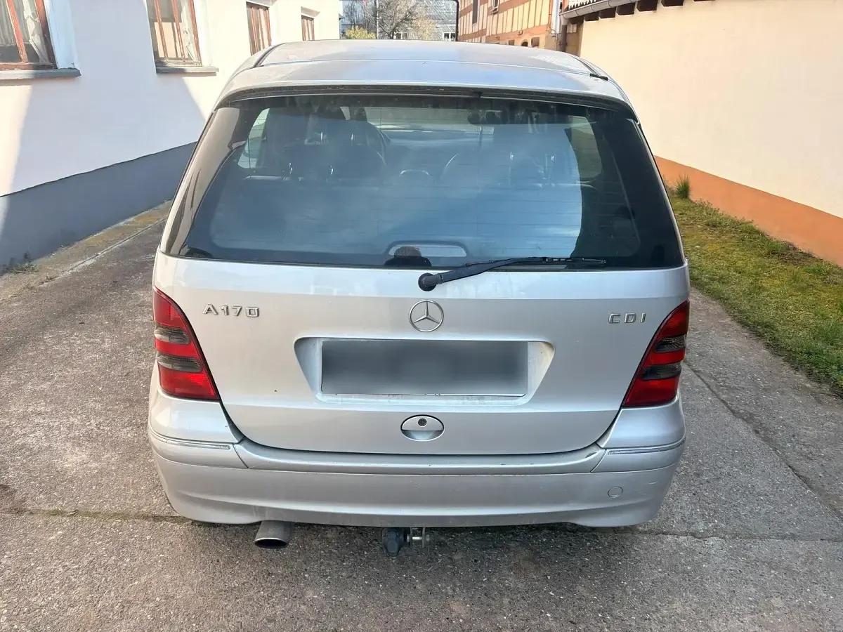 Gebraucht Mercedes A170 95 PS (69 kW) 2004 Silber Kleinwagen