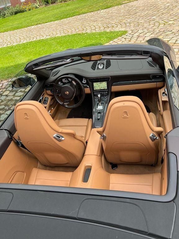 Gebraucht Porsche 991 560 PS (411 kW) 2014 Grau Cabrio