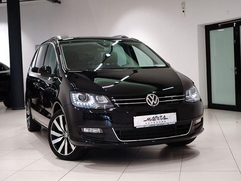 Deep black Gebraucht 2022 VW Sharan Van / Kleinbus | 37.990 € (Teuer) - Bild 1/4