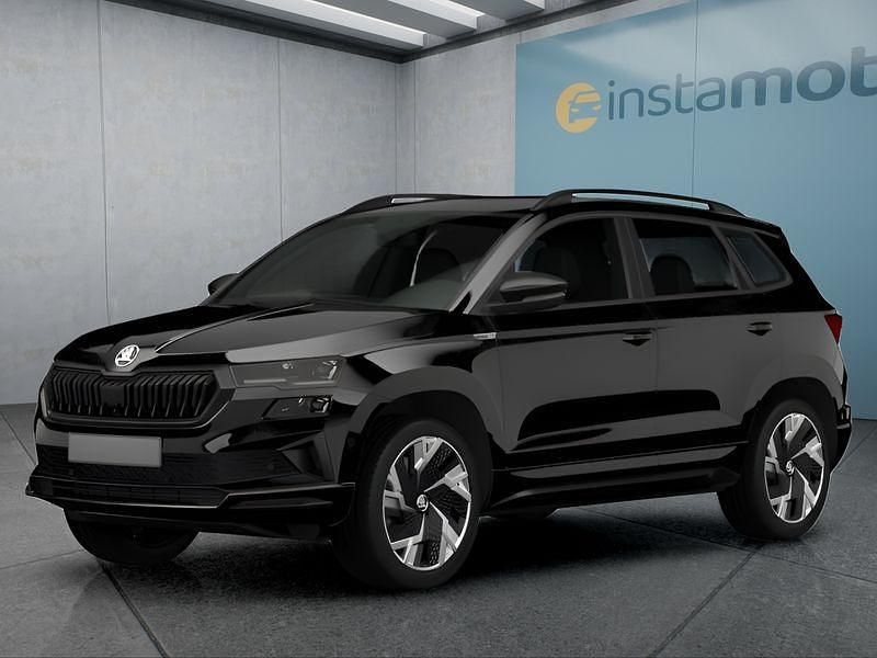 Schwarz Gebraucht 2022 Skoda Karoq SUV | 26.199 € (Guter Preis) - Bild 1/4
