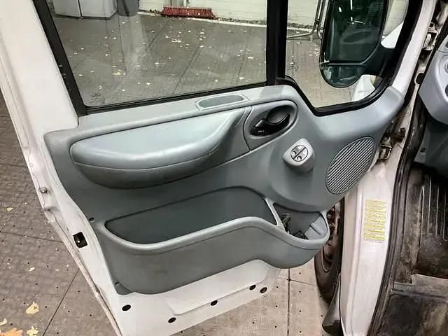 Usata Ford Transit 116 CV (85 kW) 2010 Bianco Station wagon