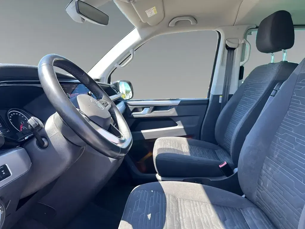 Gebraucht VW Multivan Edition 204 PS (150 kW) 2023 Beige Van / Kleinbus