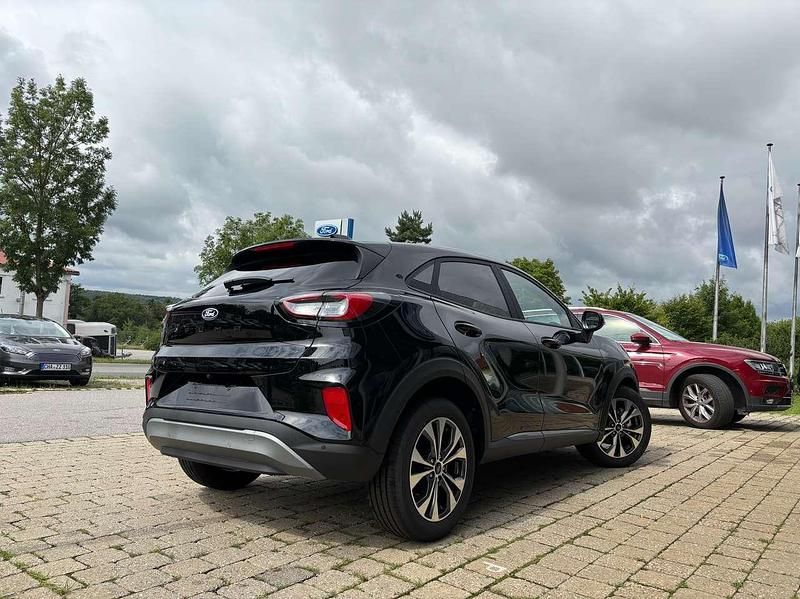 Neu Ford Puma Titanium 125 PS (91 kW) 2025 Obsidianschwarz metallic SUV