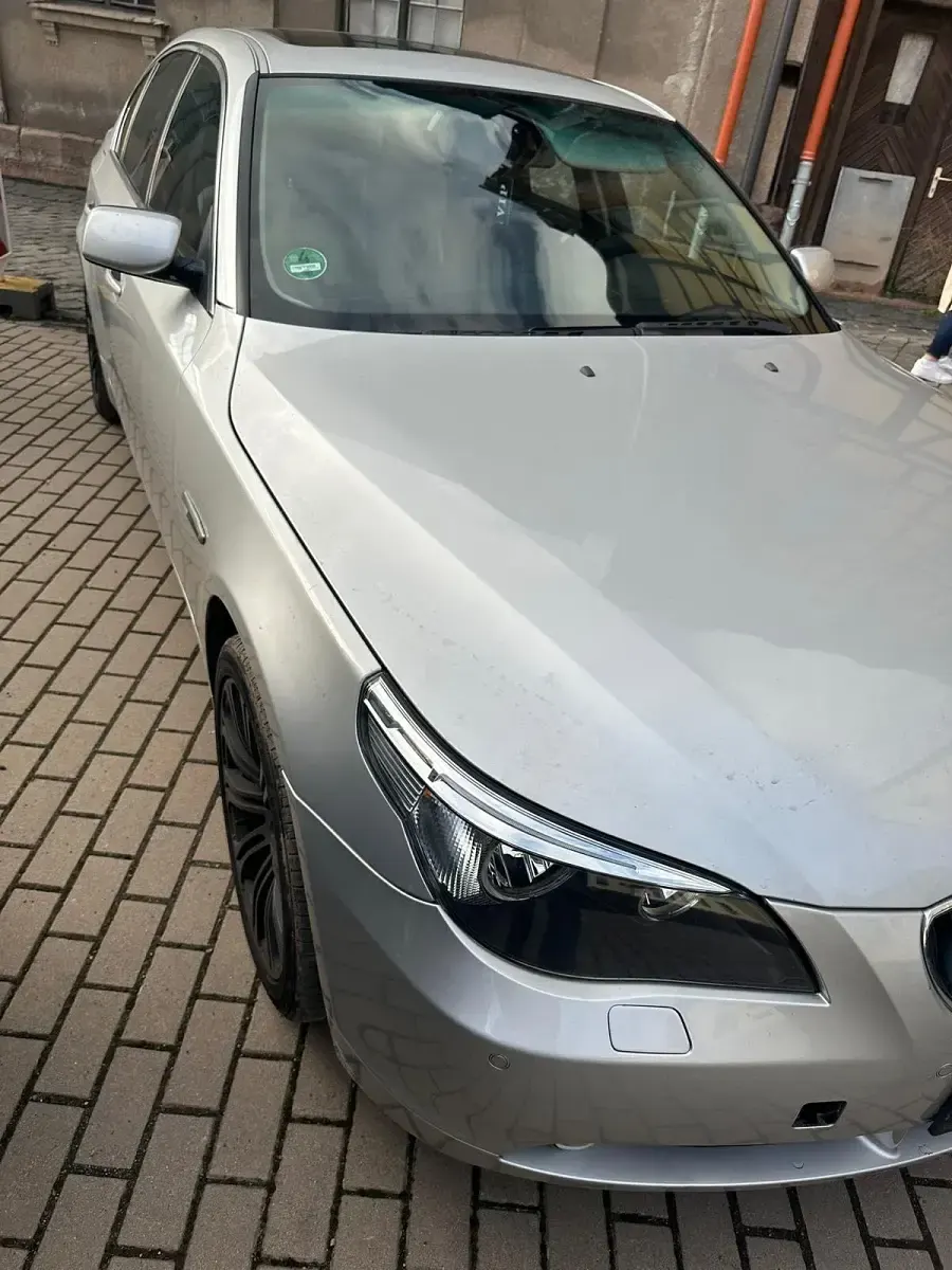 Gebraucht BMW 520 170 PS (125 kW) 2003 Silber Limousine
