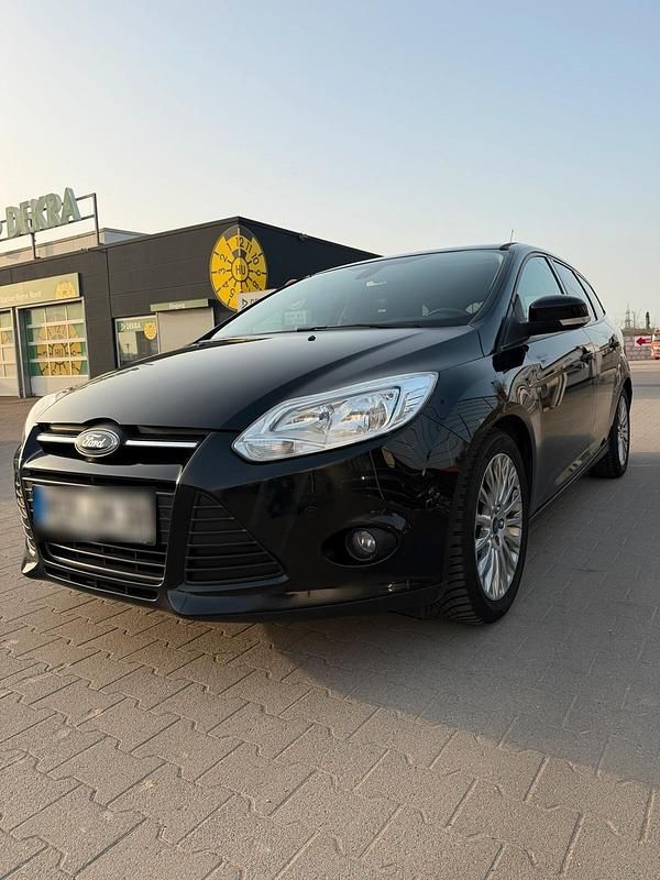Gebraucht Ford Focus 150 PS (110 kW) 2013 Schwarz Kombi