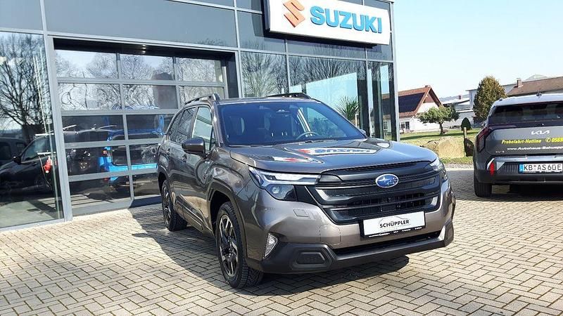 Neu Subaru Forester Exclusive+ 136 PS (100 kW) 2026 Beige SUV
