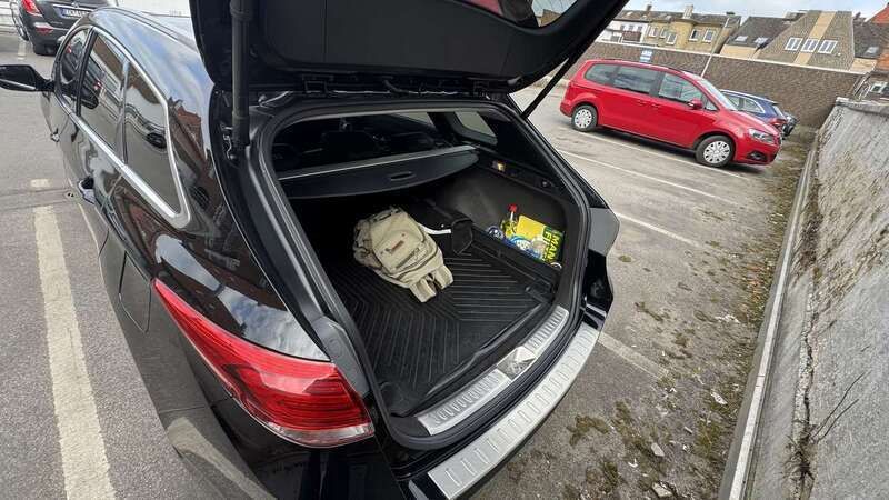 Gebraucht 2017 Hyundai i40 Premium Kombi | 12.900 € (Fairer Preis) - Bild 1/4