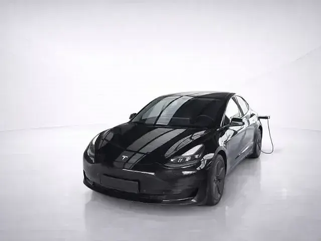 Gebraucht Tesla Model 3 Standard Range Plus 239 kW (325 PS) 2022 Schwarz Limousine