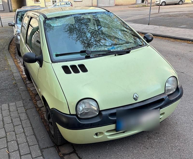 Second-hand Renault Twingo 58 CP (42 kW) 2005 Verde Hatchback