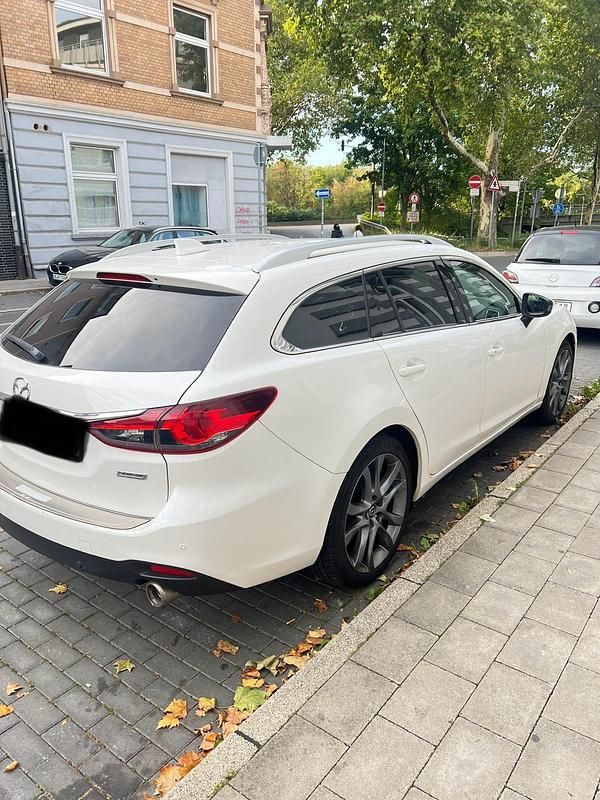 Weiß Gebraucht 2013 Mazda 6 Kombi | 7.000 € (Fairer Preis) - Bild 1/4